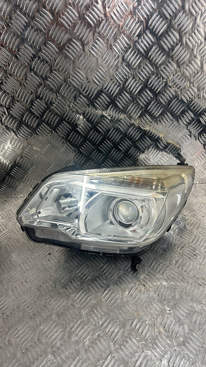 2009-2017 Kia Forte Left Headlight 46530711 LH