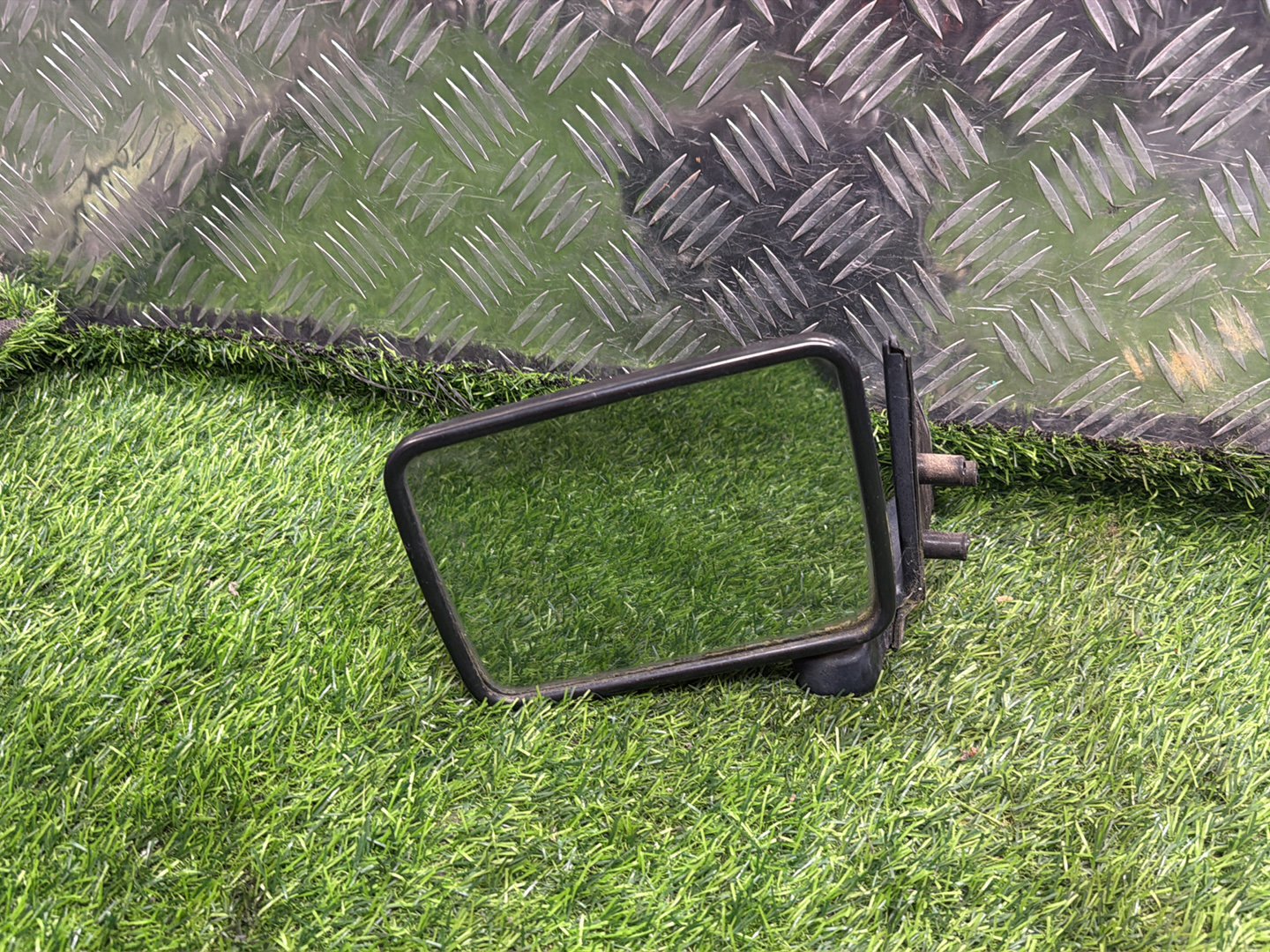 1999 - 2013 Mitsubishi L300 Left Door Mirror Manual Type