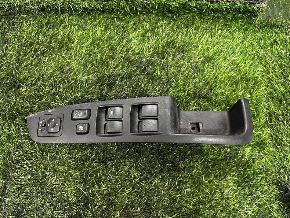 2008 Mitsubishi Outlander CW*W - Master Power Window Switch PN: