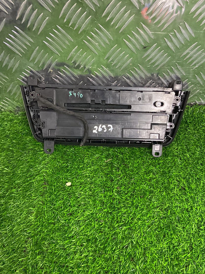 BMW 320i Heater/AC Controls 64.11-9226784-03