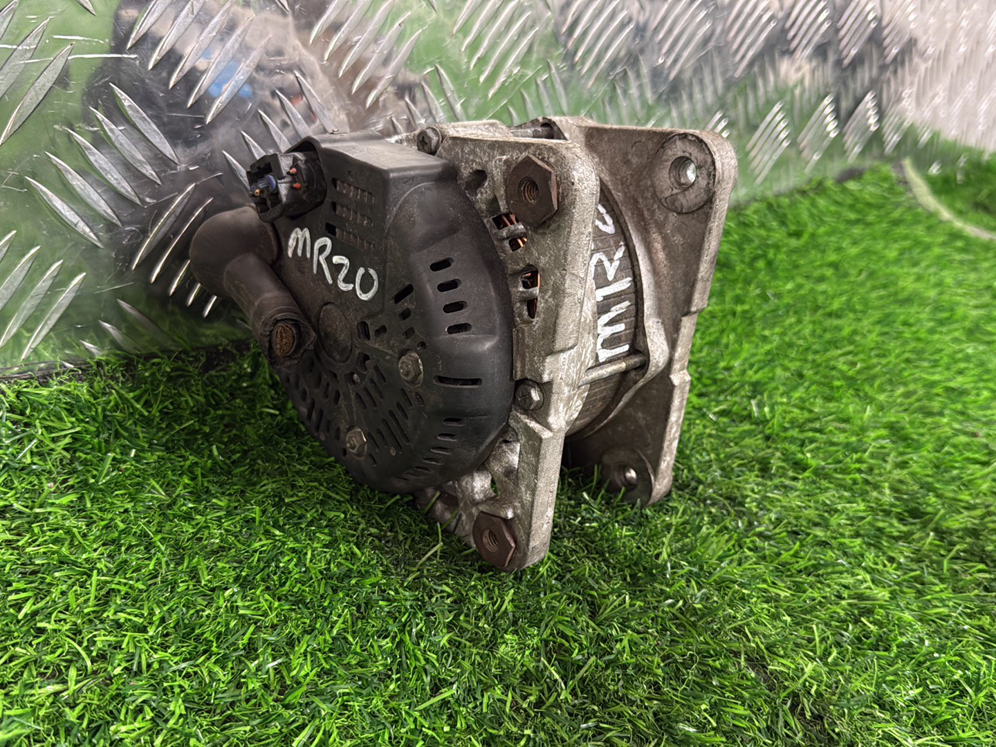 Nissan X-Trail Alternator MR20 23100 EN000