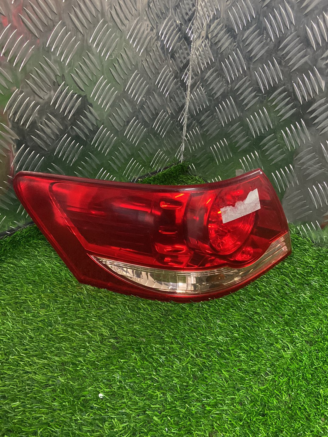 2006 - 2012 Toyota Aurion Left Taillight KOITO 06-113