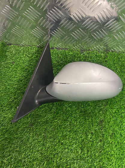 2004 - 2011 BMW 118i Left Door Mirror 53019