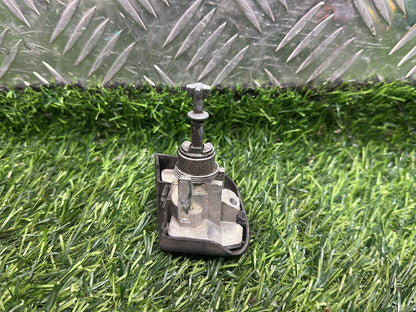2004-2019 Toyota Hiace H200 - Left Front Door Lock Barrel PN: