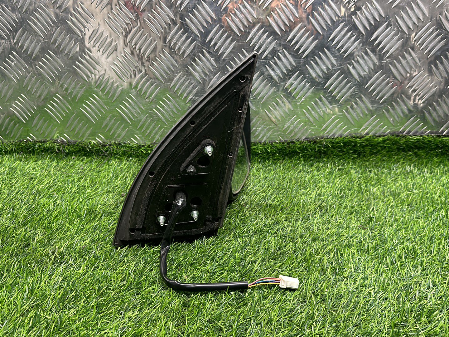 2007 - 2013 Nissan X-Trail Right Door Mirror 5 WIRE TYPE