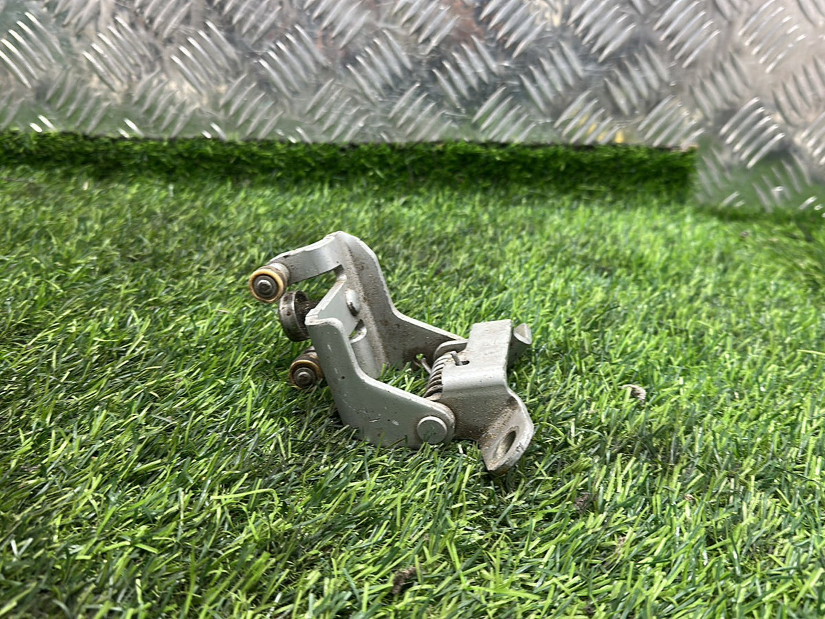 2004-2019 Toyota Hiace H200 - Left Middle sliding-door roller/hinge PN: BLUE-WHITE-GREY