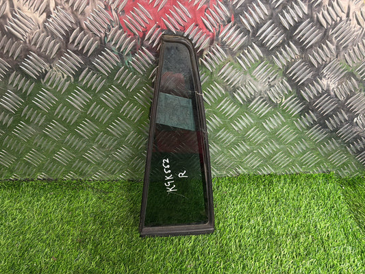 2002 - 2007 Mazda Demio Right Rear Quarter Door Glass M3Q8