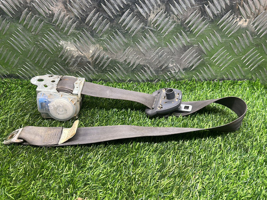 2004-2015 Toyota Hilux AN10- Right Front Seat Belt PN: 7K2800
