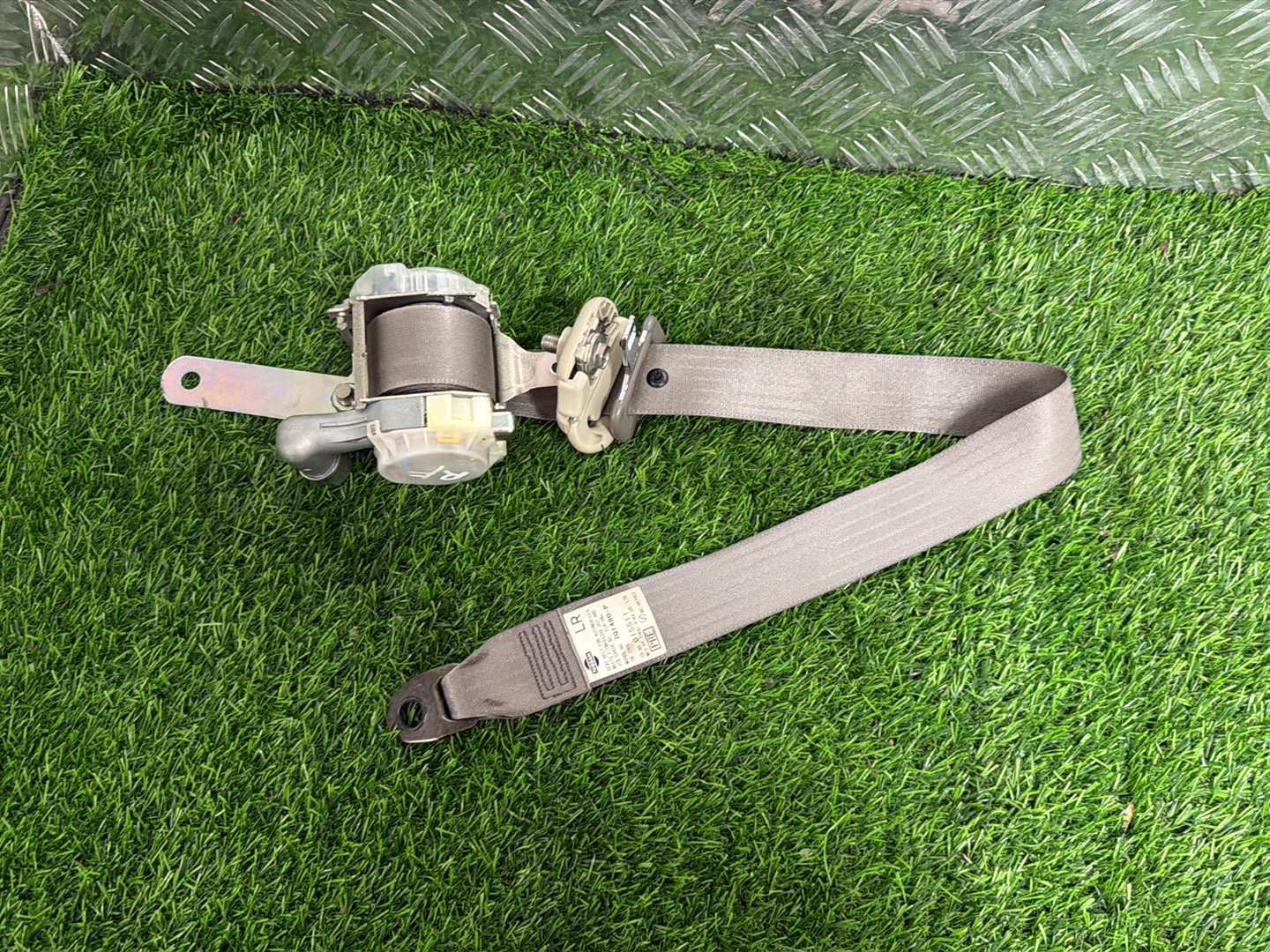 2002 - 2010 Nissan March Right Front Seat Belt 7Q1480-P