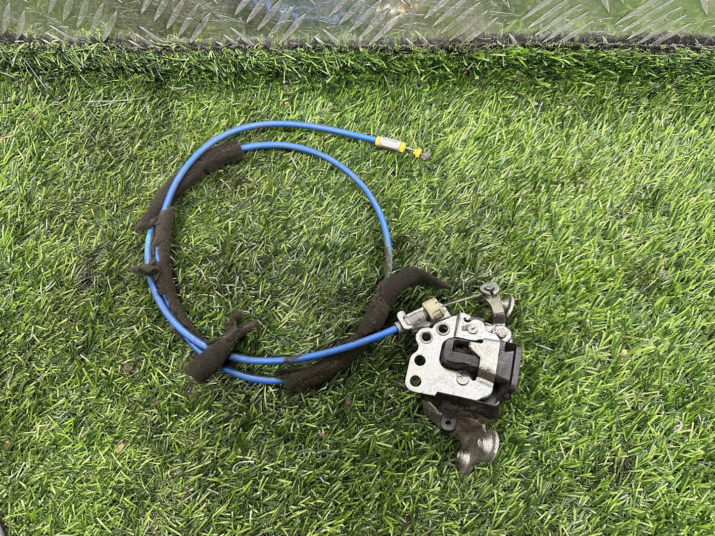 2004-2019 Toyota Hiace H200 - Left Rear Lock Mechanism PN: