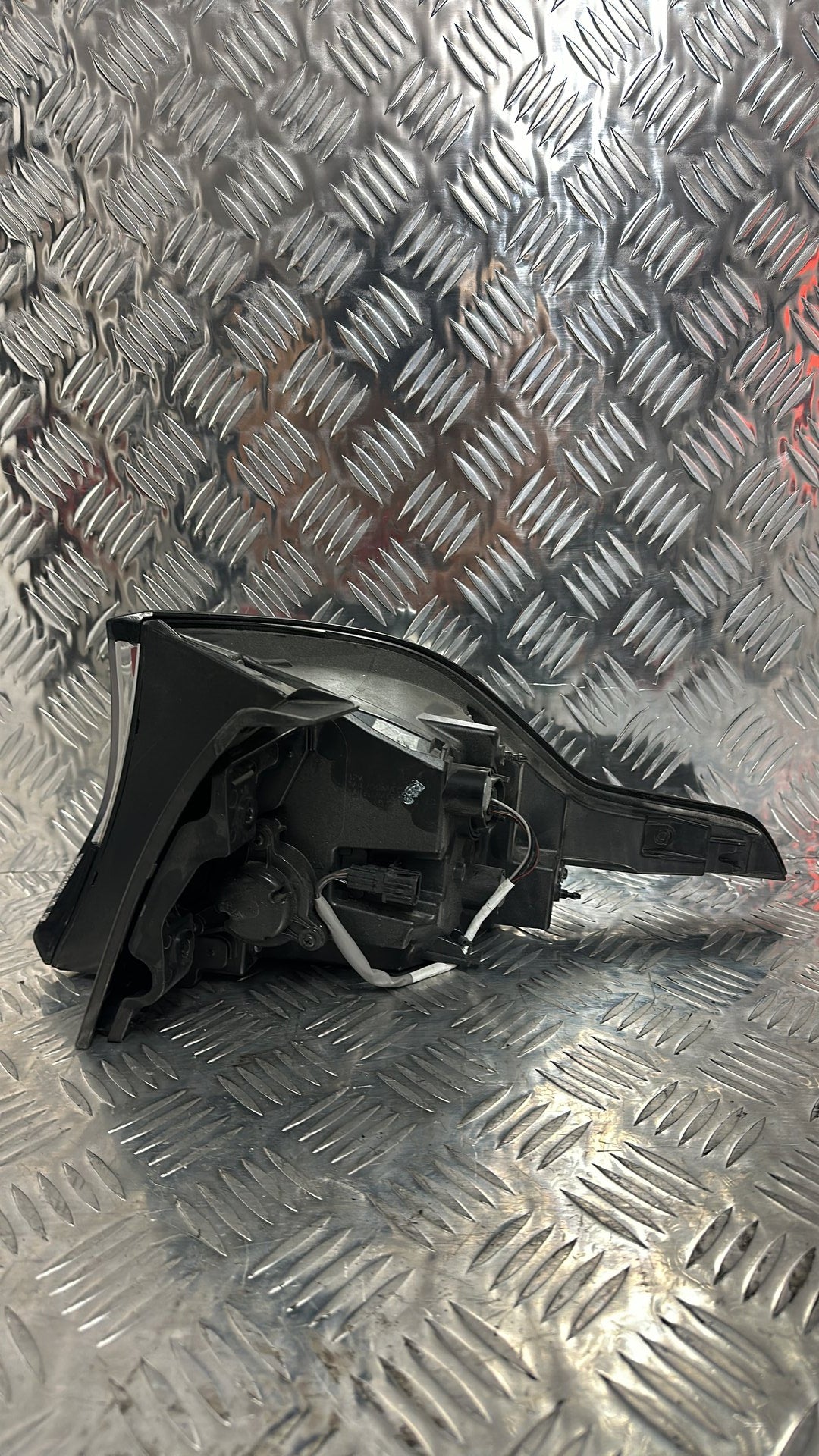 2022-2024 Kia Sportage Left Taillight 92401-P1