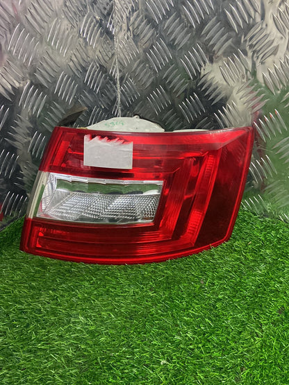 2014 - 2019 Skoda Octavia Right Taillight 5E5945096