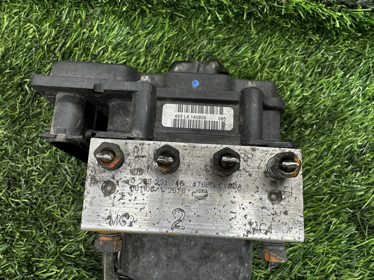 2005-2018 Nissan Wingroad Y12 - ABS Pump/Modulator PN: 493L6 140806085