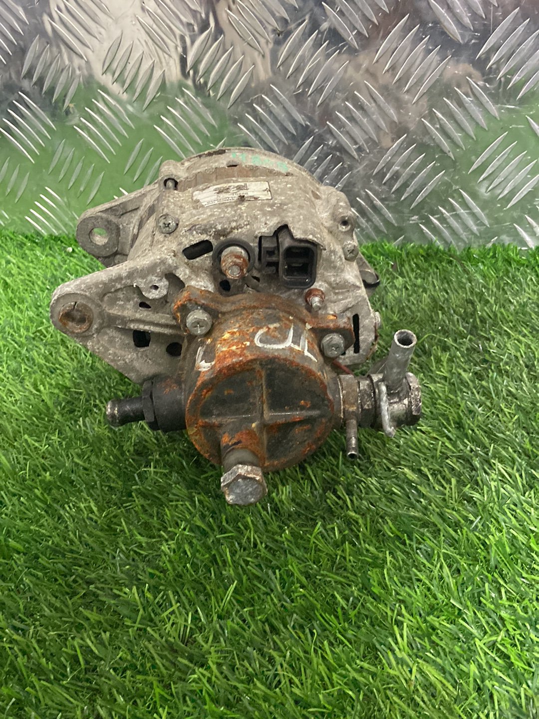 Nissan Navara Alternator TD27