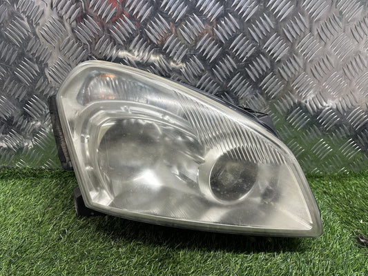 2006-2010 Nissan Dualis J10- Right Headlight PN: 26010 JD01A