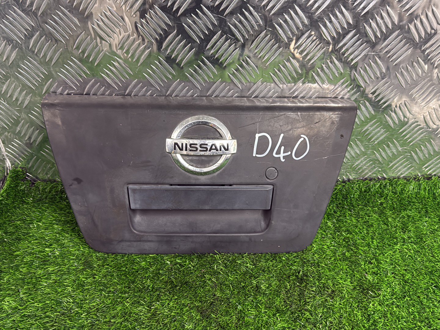 2006-2014 Nissan Navara D40- Tailgate Handle PN: