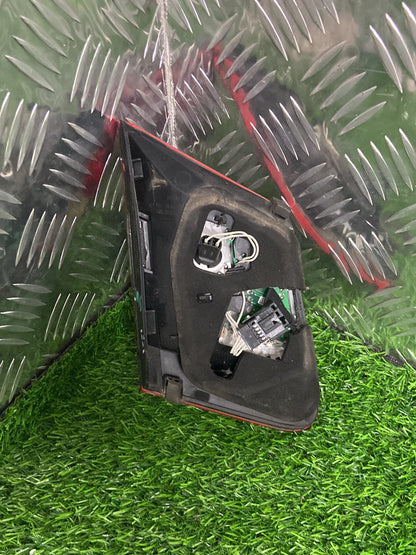 2009 - 2016 Mercedes-Benz E350 Right Tailgate Light A2128200864