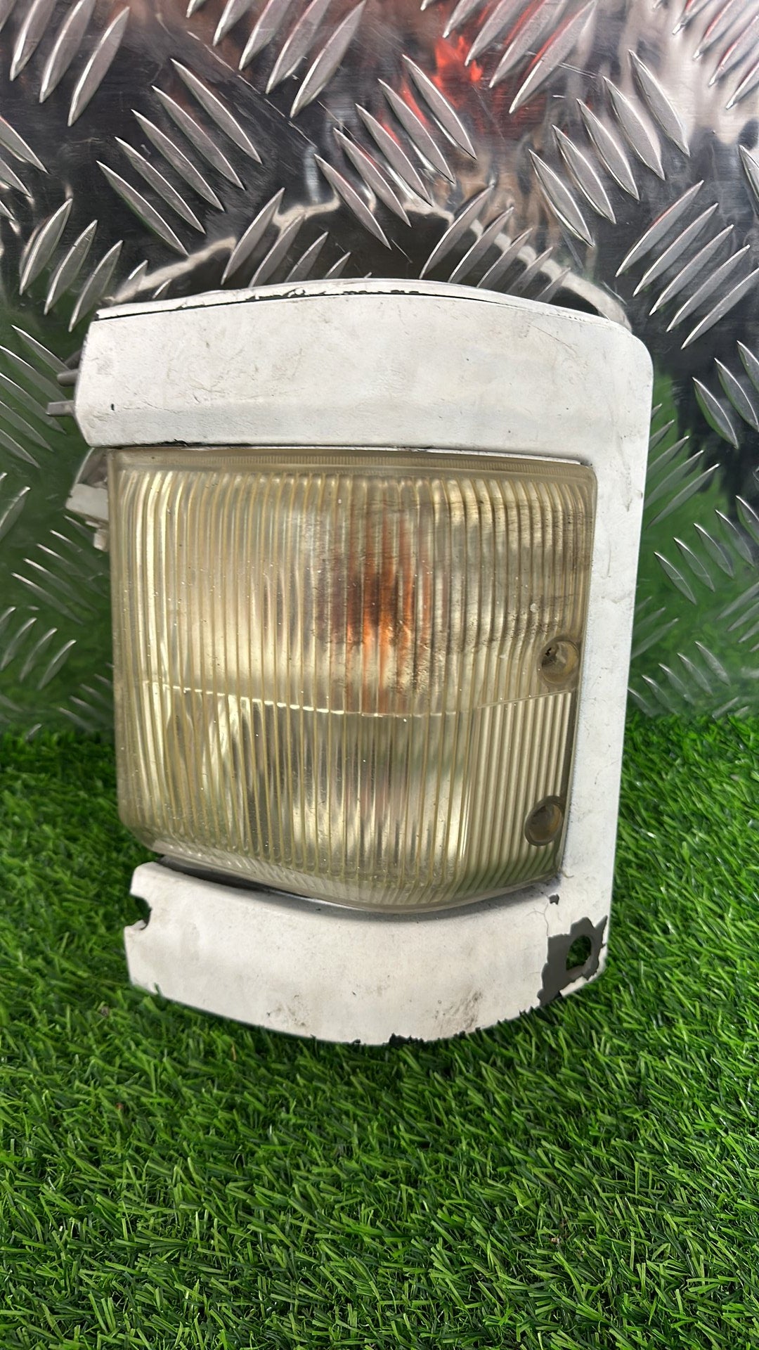 Mazda Bongo Van Left Indicator STANLEY P0654