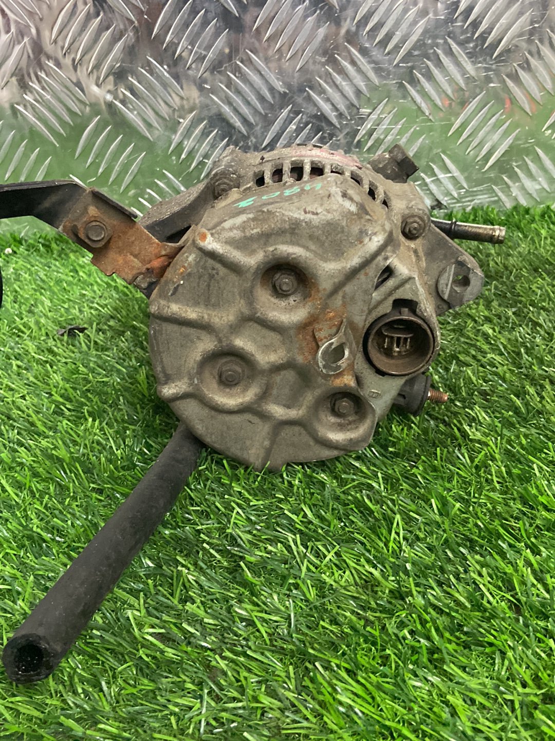Toyota Estima Alternator 2704064190