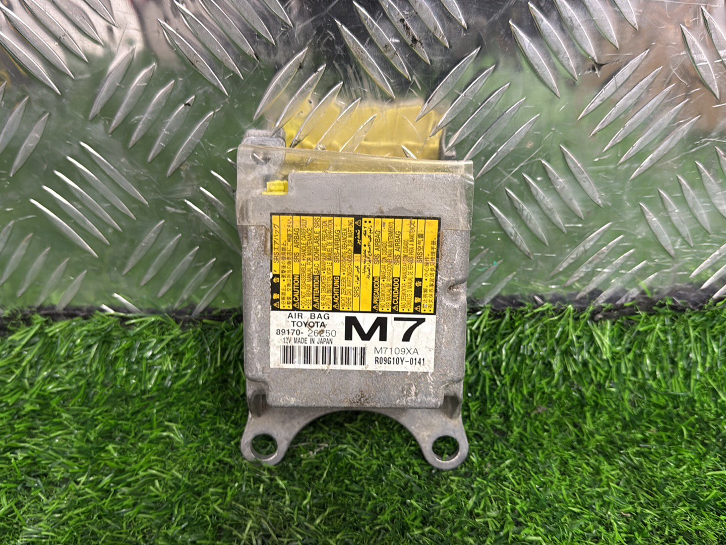 2004 - 2012 Toyota Hiace Airbag Module 89170-26250