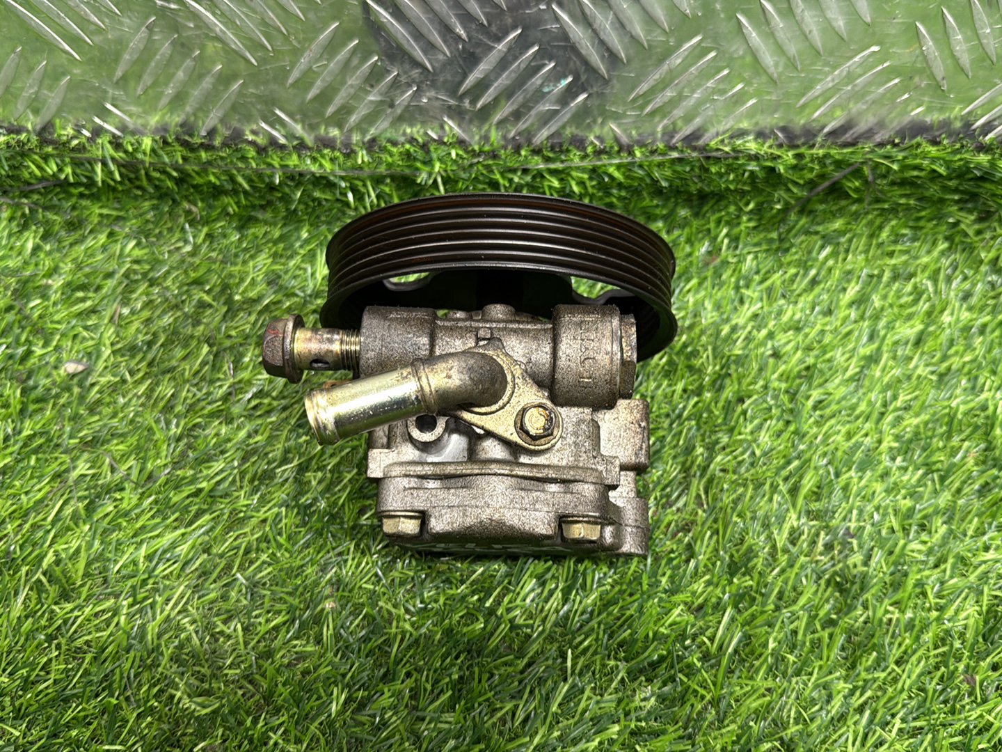 Mazda Verisa Power Steering Pump ZY