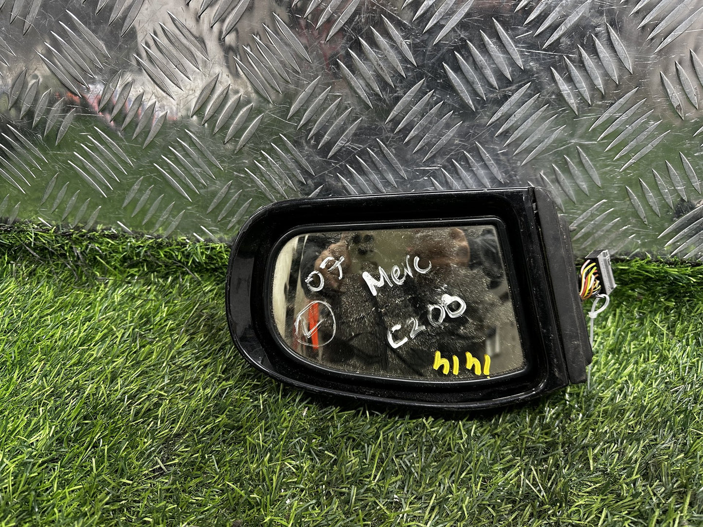 2004-2007 Mercedes-Benz C-Class C-Class W203 - Right Door Mirror PN: 11 PIN TYPE