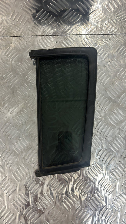 Suzuki Swift Right Rear Quarter Door Glass