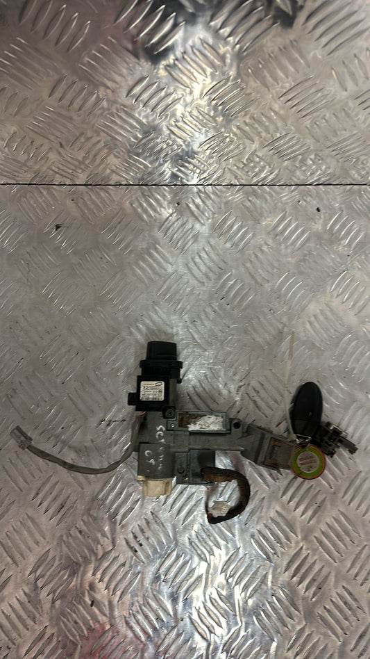 2005-2010 Nissan Serena C25- Ignition With Key PN: AS-07
