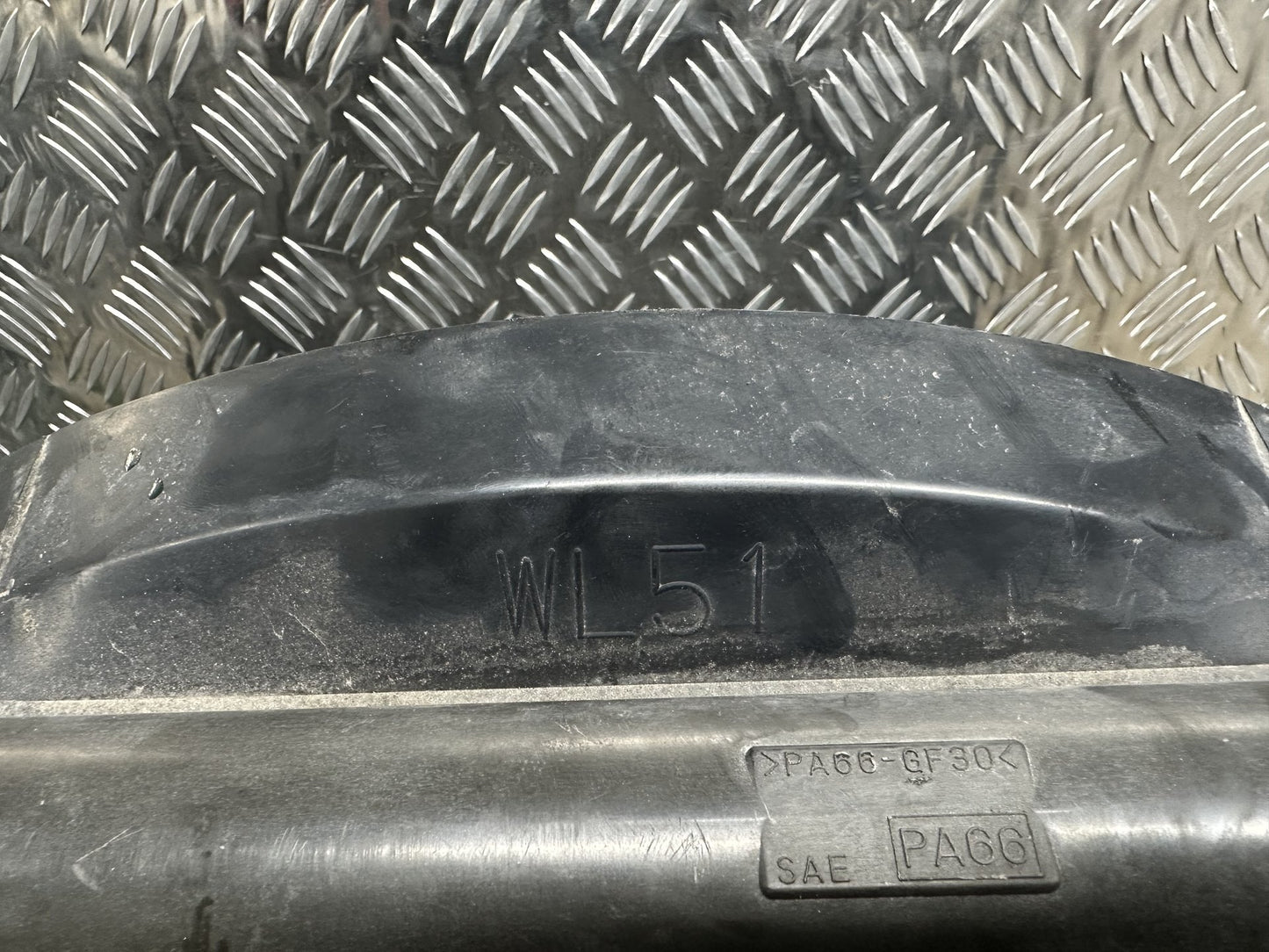 1999-2006 Ford Courier UN- Radiator PN: WL-T