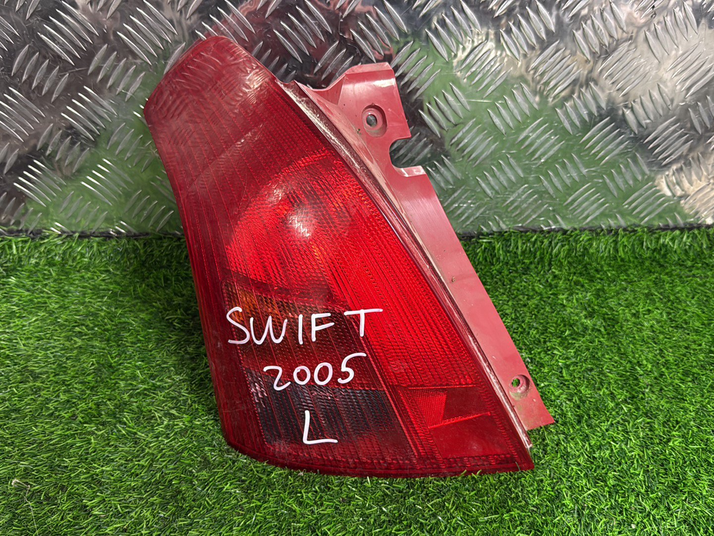 2005-2010 Suzuki Swift Left Taillight STANLEY P4476L