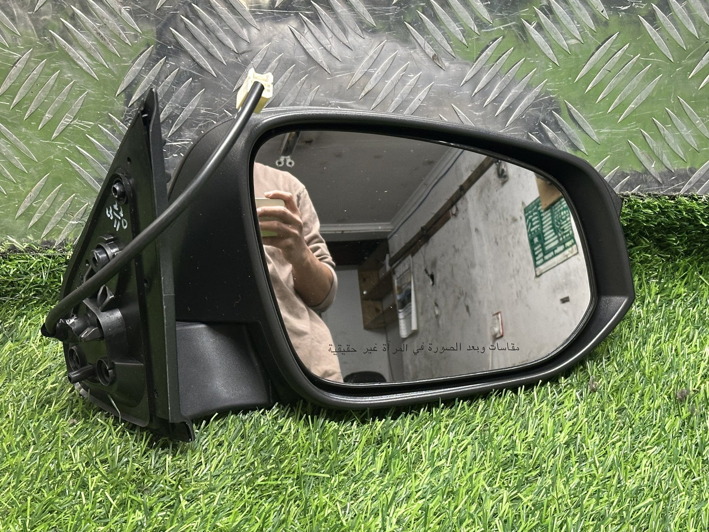 2015-2023 Toyota Hilux- Right Door Mirror PN: 3 WIRE TYPE