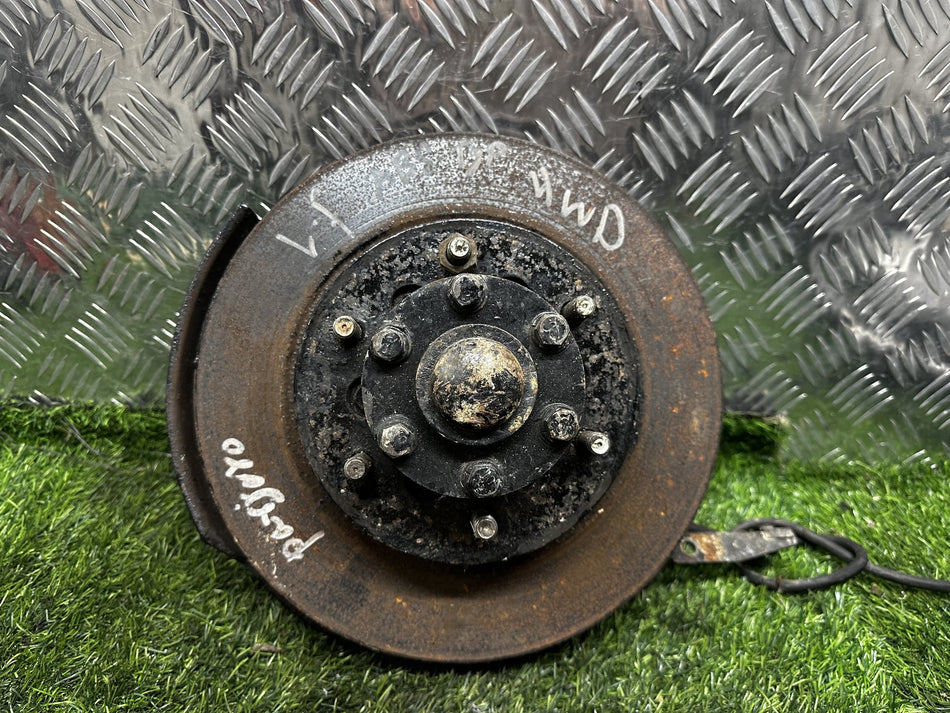 1999-2006 Mitsubishi Pajero V7*W - Left Font Wheel Hub & Rotor Disc PN: ABS TYPE