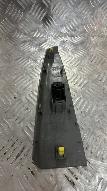 Toyota Hilux- Left Front Window Switch PN: 74232-0K010
