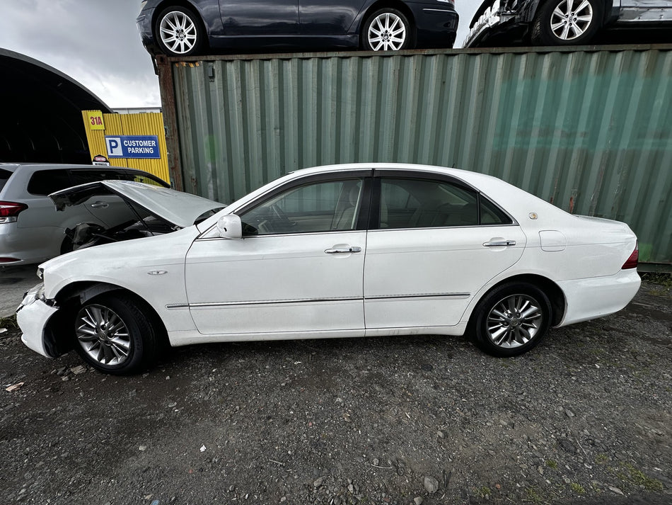 2006 Toyota Crown Royal GRS180