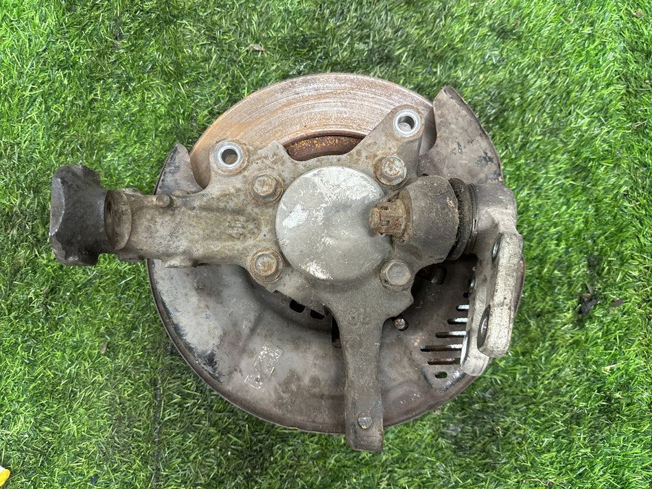 2004-2019 Toyota Hiace H200 - Right Front Wheel Hub & Rotor Disc PN: ABS TYPE
