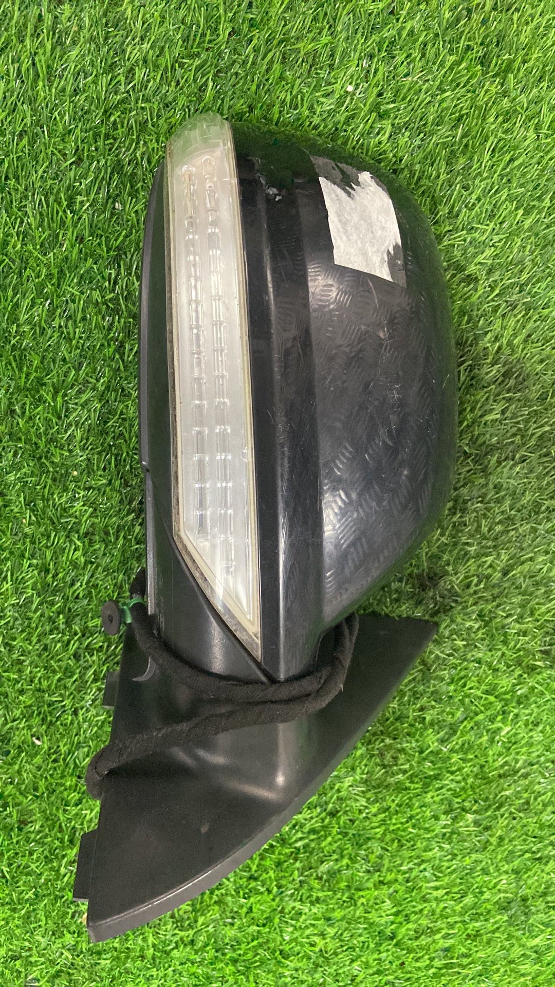 2003 - 2006 Volkswagen Touareg Right Door Mirror SINGLE PLUG, 7 WIRE