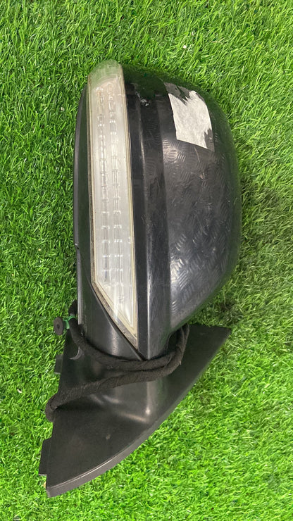 2003 - 2006 Volkswagen Touareg Right Door Mirror SINGLE PLUG, 7 WIRE