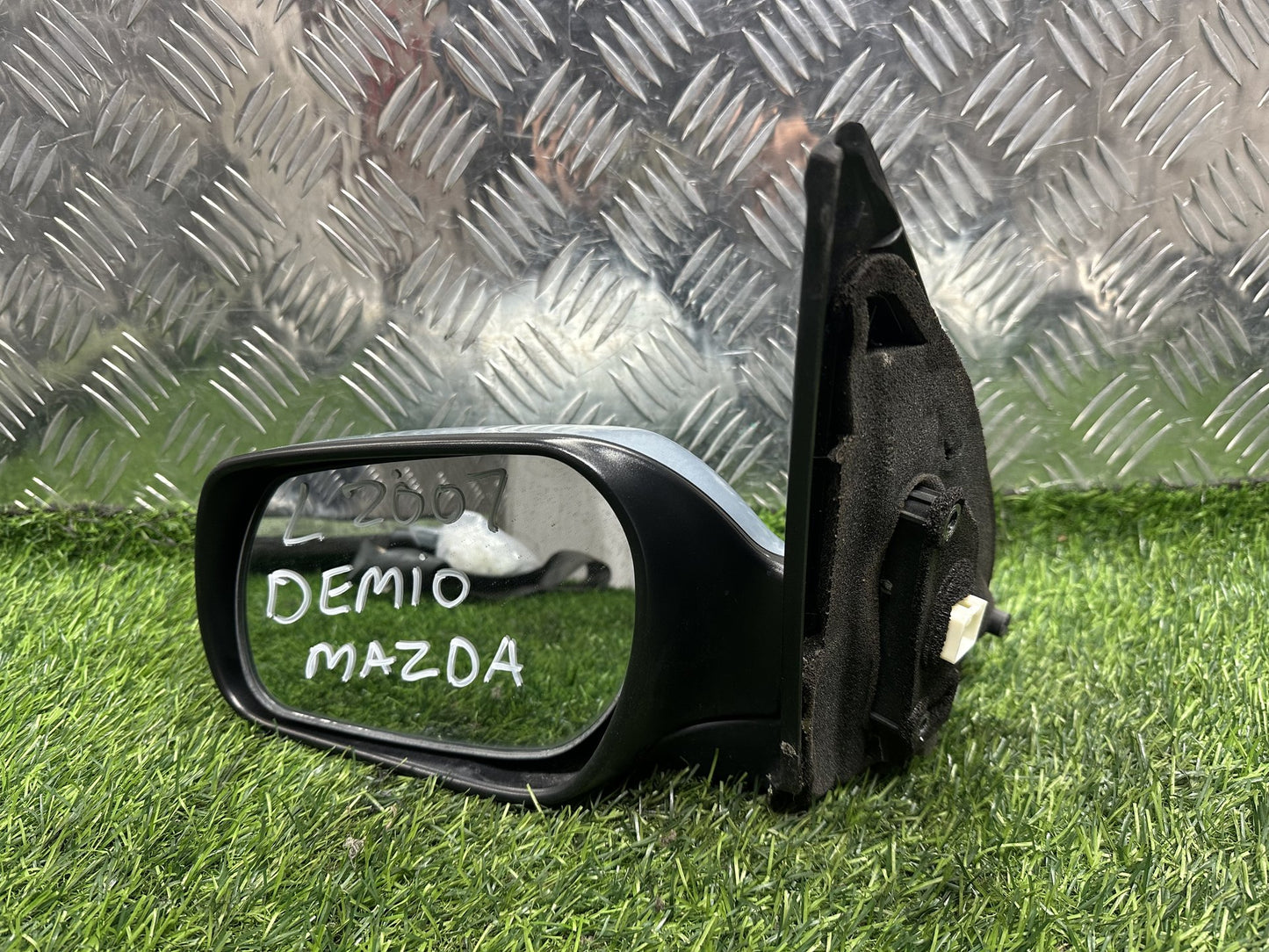 2002-2007 Mazda Demio DY- Left Door Mirror PN: 5 PIN TYPE