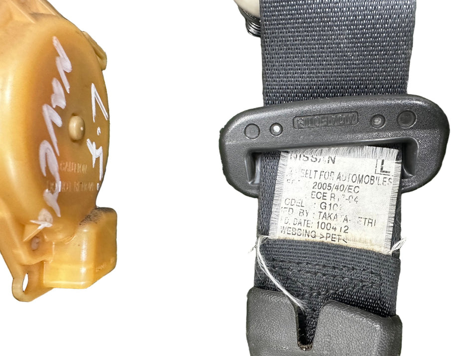 2012 Nissan Navara D40 - Left Front Seat Belt PN: G106(SPANISH)