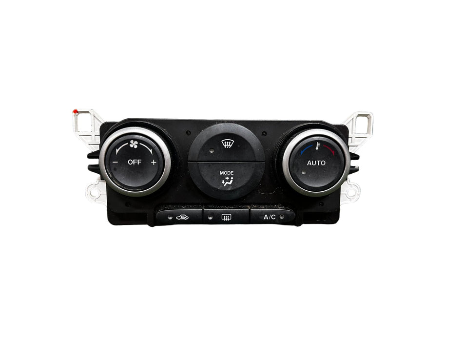 2010 Mazda CX-7 ER - Climate Controller PN: K1900E253