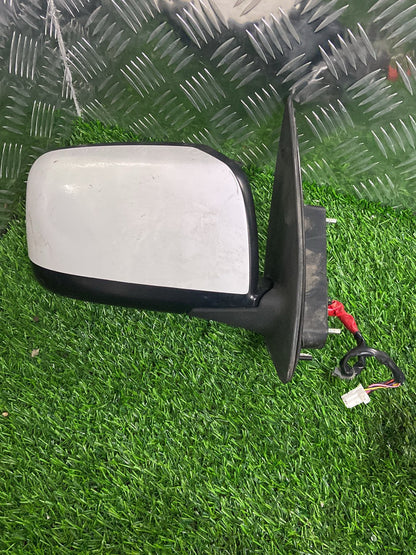 2012-2025 Nissan Caravan E26- Right Door Mirror PN: 7 WIRE TYPE