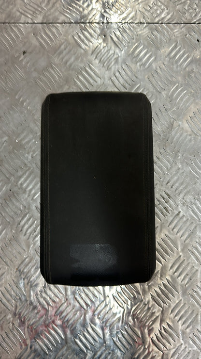 2013-2023 Holden Colorado- Console Lid PN: