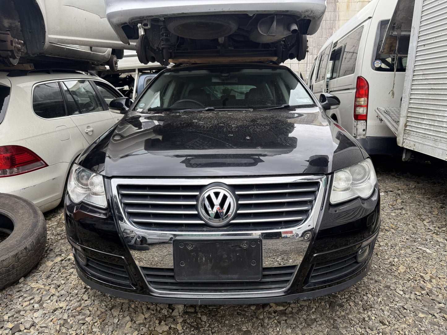 2007 Volkswagen Passat AXZ-006349 WRECKING FOR PARTS ONLY