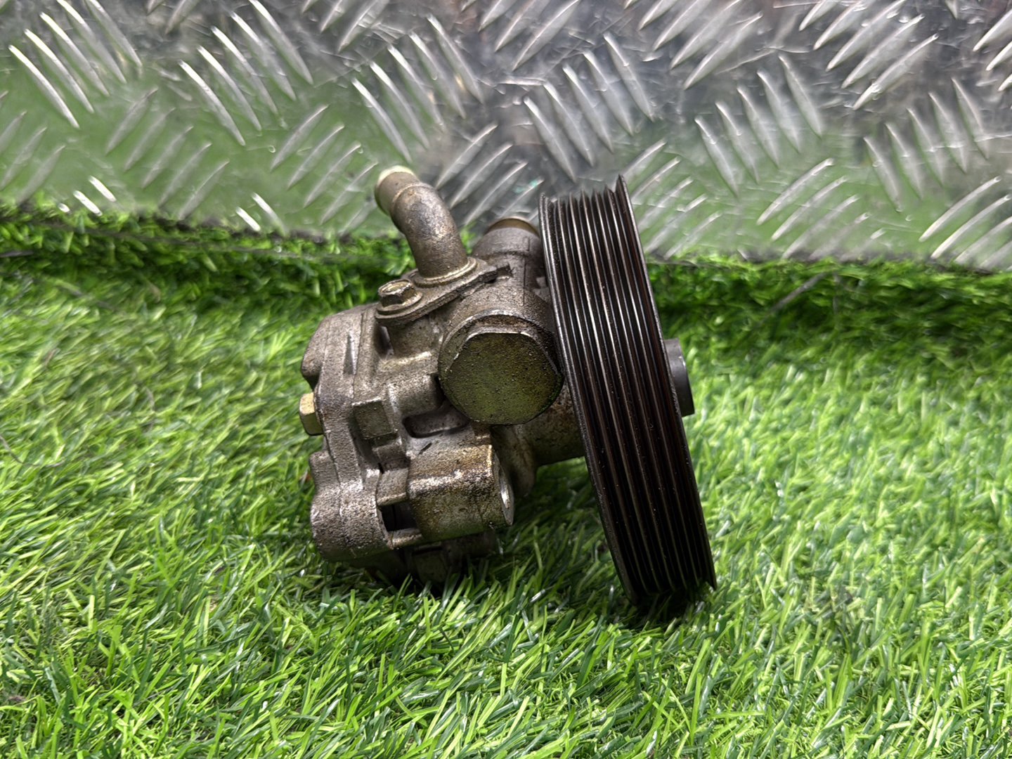 Mazda Verisa Power Steering Pump ZY