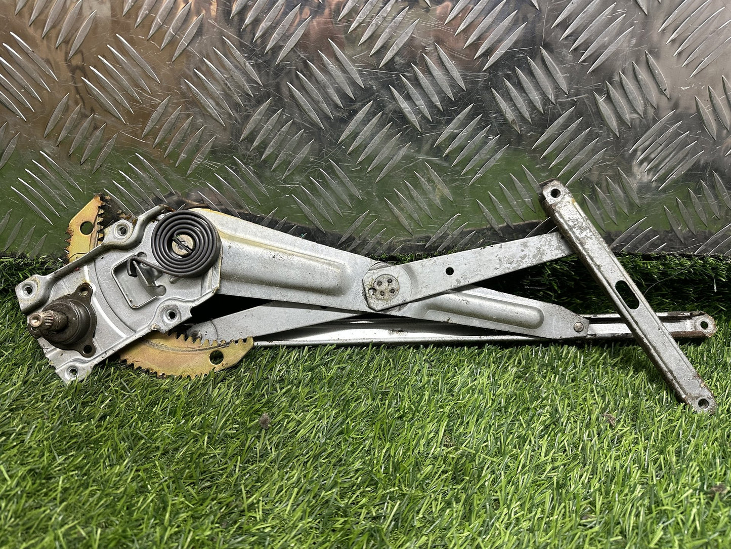 1990-2004 Toyota Hiace- Left Front Window Regulator PN: MANUAL
