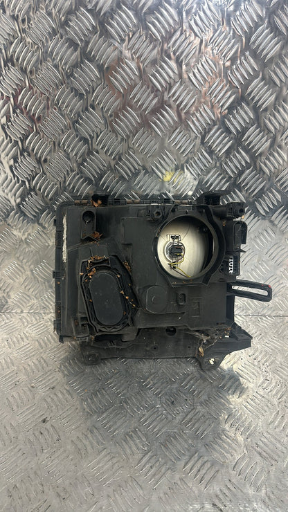 2002-2012 Land Rover Range Rover Right Headlight XBC000465