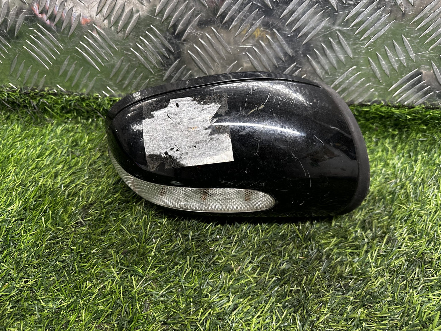 2004-2007 Mercedes-Benz C-Class C-Class W203 - Right Door Mirror PN: 11 PIN TYPE