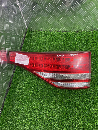 2006 - 2019 Toyota Estima Right Tailgate Light ICHIKOH 28-194