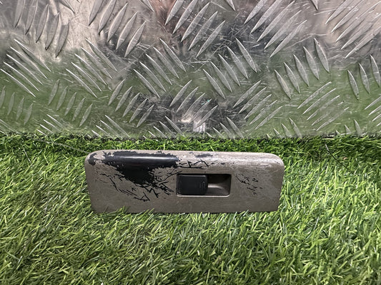 2004-2015 Nissan Navara D40- Right Rear Window Switch PN: