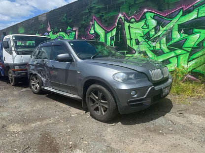 2008 BMW X5 WRECKING FOR PARTS ONLY